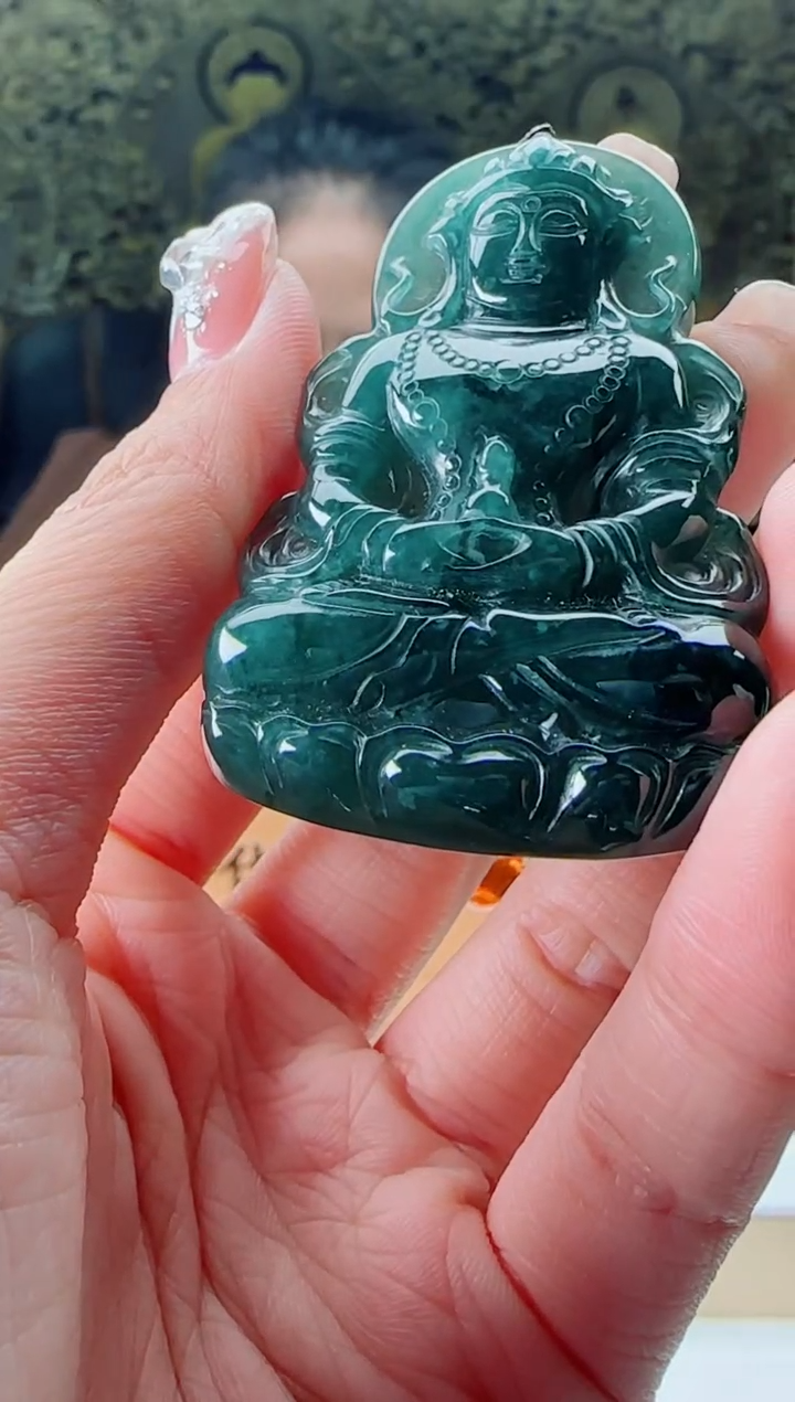 【闪购商品】翡翠颈饰未镶嵌111111111111111