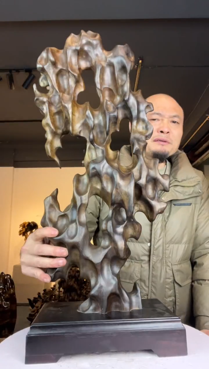 金丝楠朵**粑967金丝楠自然随型摆件