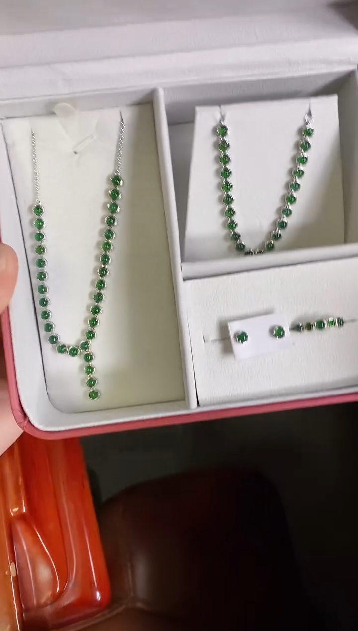 【闪购商品】翡翠颈饰银S925镶嵌0448