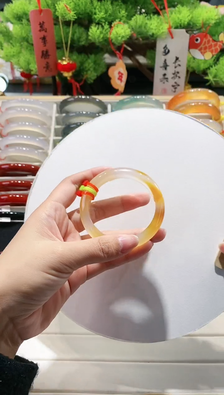 【闪购商品】玛瑙/玉髓手镯未镶嵌65-52.4