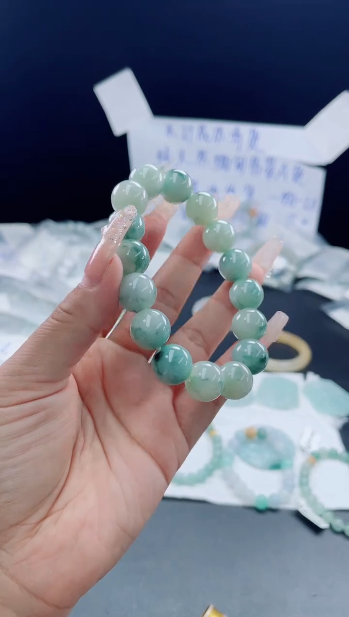 未镶嵌定制翡翠珠串