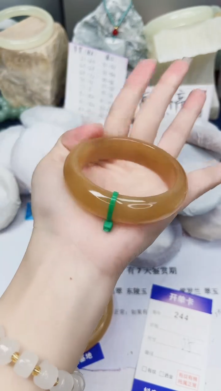 【闪购商品】石英质玉手镯未镶嵌244-财气镯-圈口55