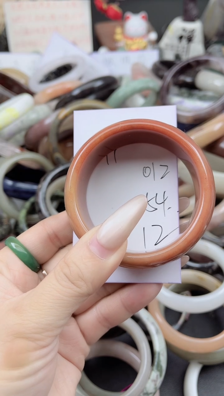 未镶嵌手镯石英质玉012