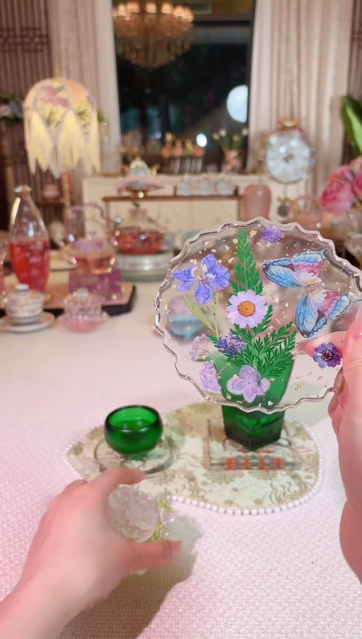 滴胶杯垫--如图