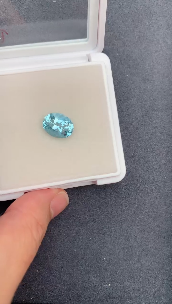 【闪购商品】海蓝宝石裸石未镶嵌3.9ct海蓝宝