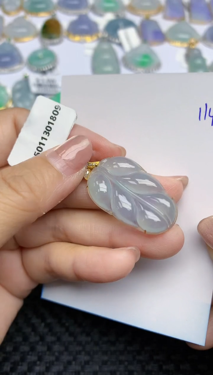 【闪购商品】翡翠颈饰18K金镶嵌天然A货翡翠 114