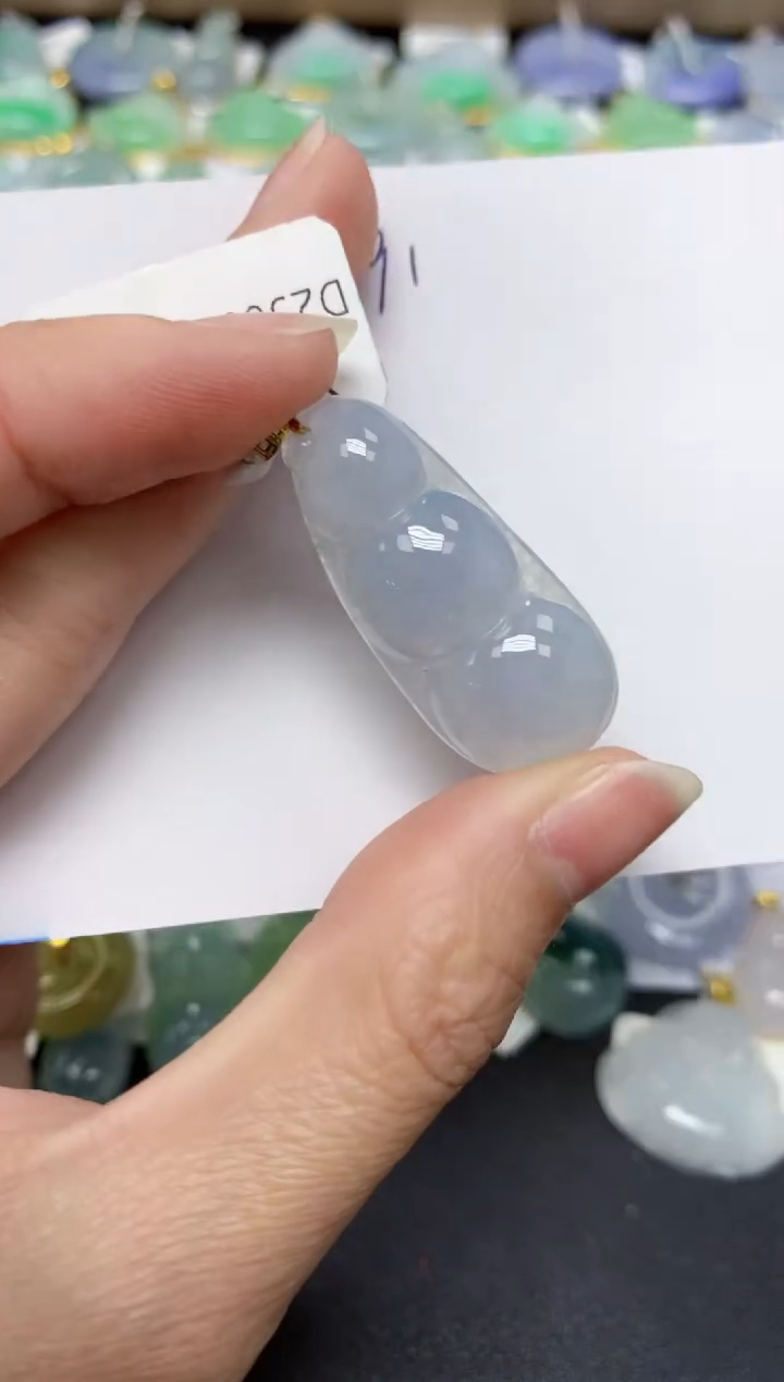 【闪购商品】翡翠18K金镶嵌颈饰 天然翡翠A货