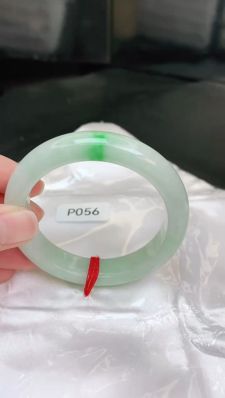 【闪购商品】翡翠手镯未镶嵌缅甸天然A货手镯