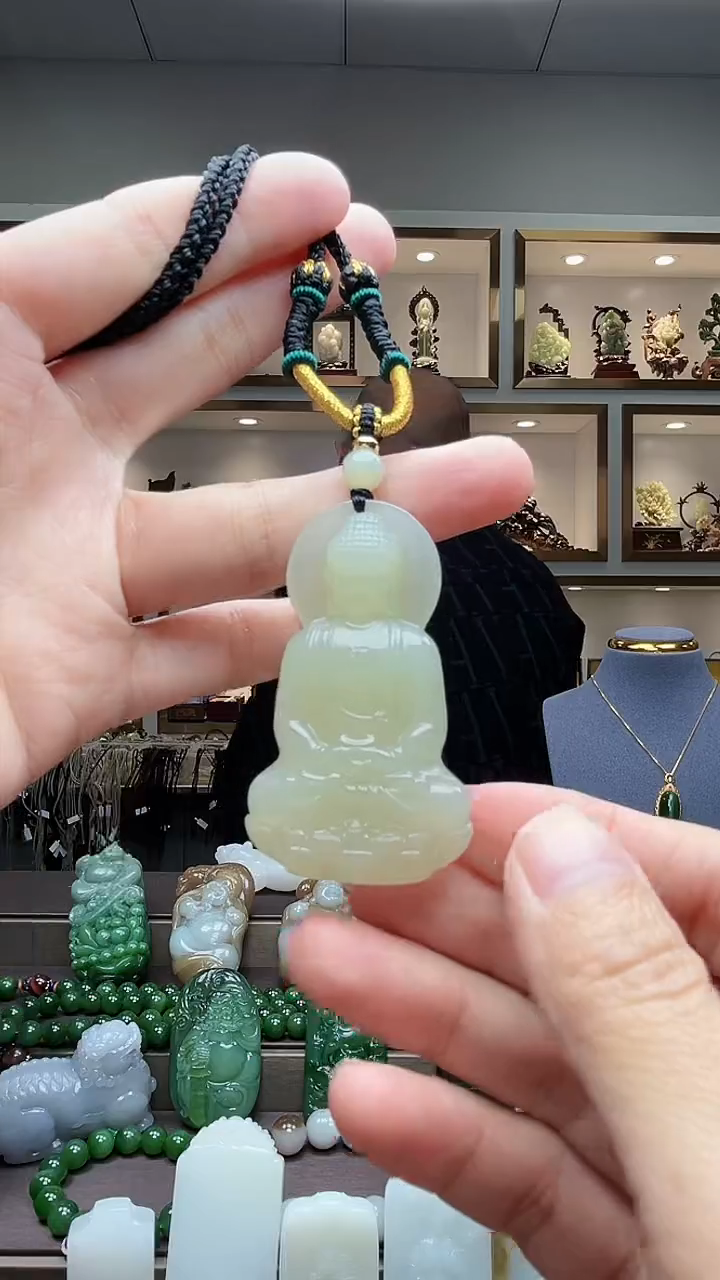 【闪购商品】和田玉颈饰未镶嵌苏