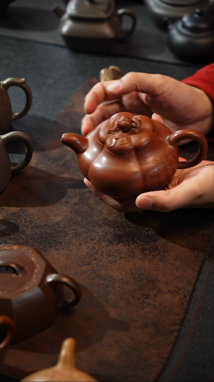 【闪购商品】紫砂茶壶师姐 上合桃