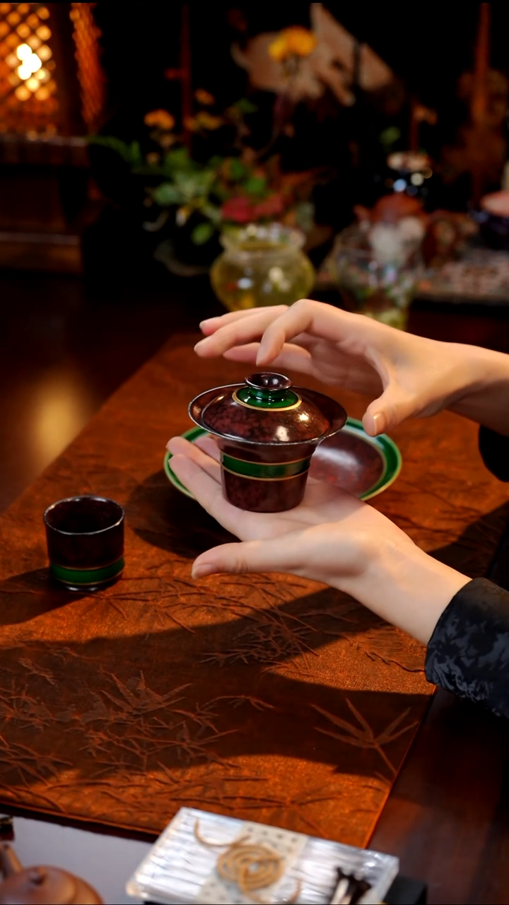 盖碗···············