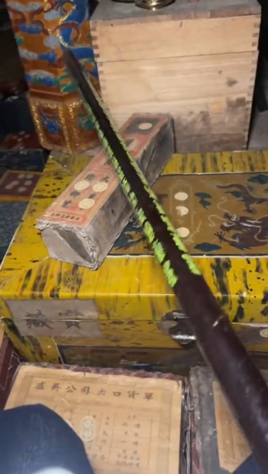 木一一一高端精美福利拐杖