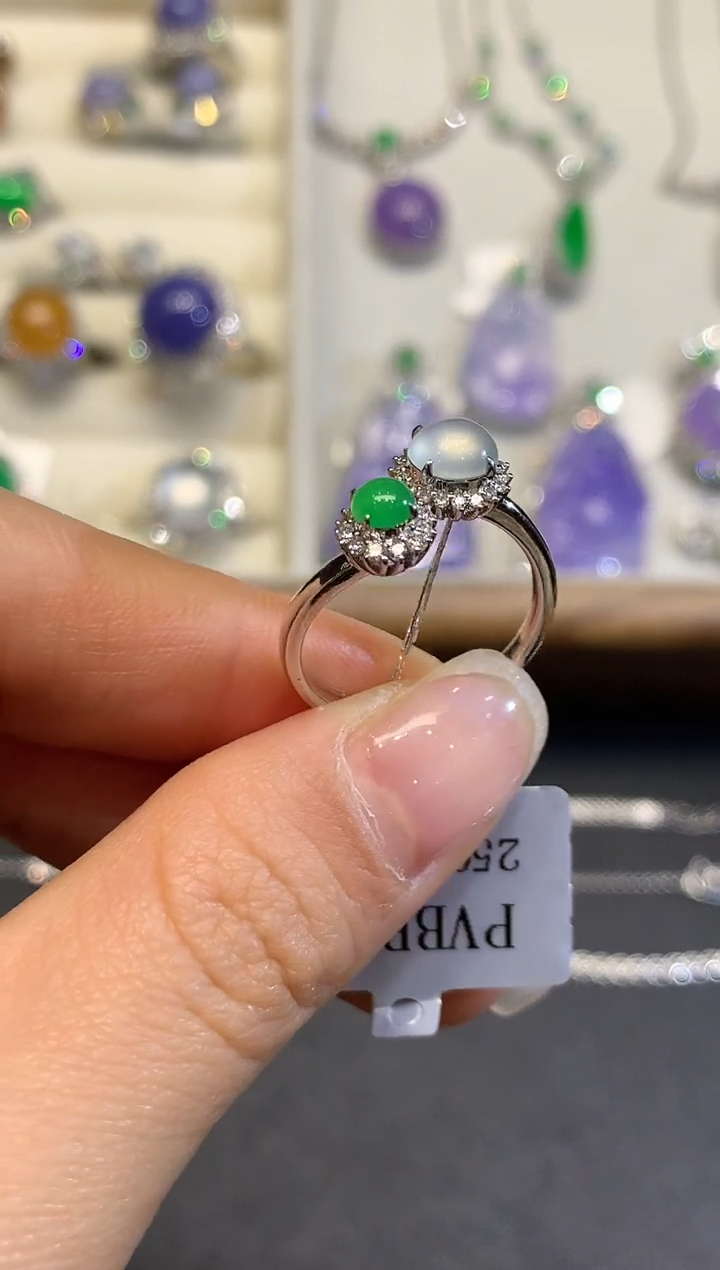 【闪购商品】翡翠戒指18K金镶嵌1177  