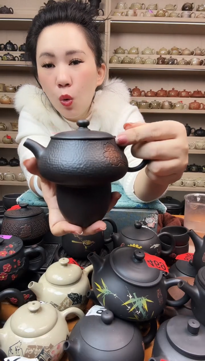 壶祥云锤纹明炉壶 +1锤纹杯 