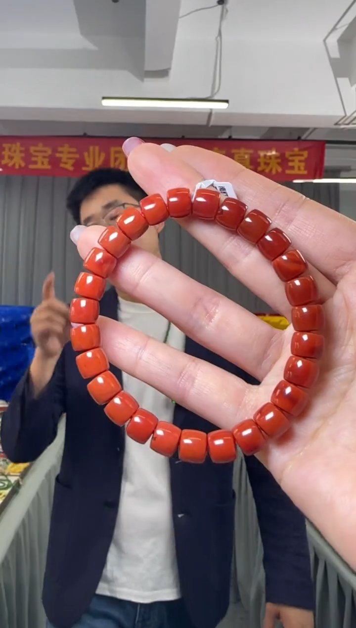 【闪购商品】南红玛瑙手串未镶嵌直切桶珠单圈手串约8.5-9mm