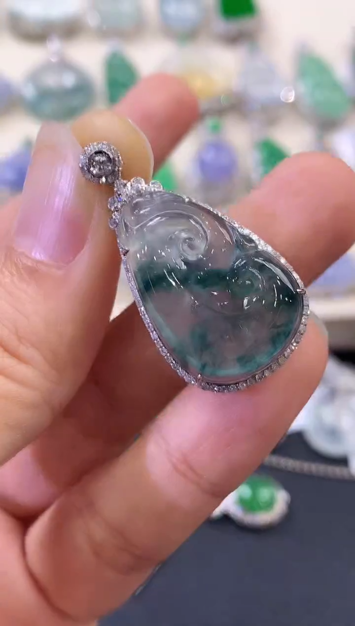 【闪购商品】翡翠吊坠(不含链)18K金镶嵌B164