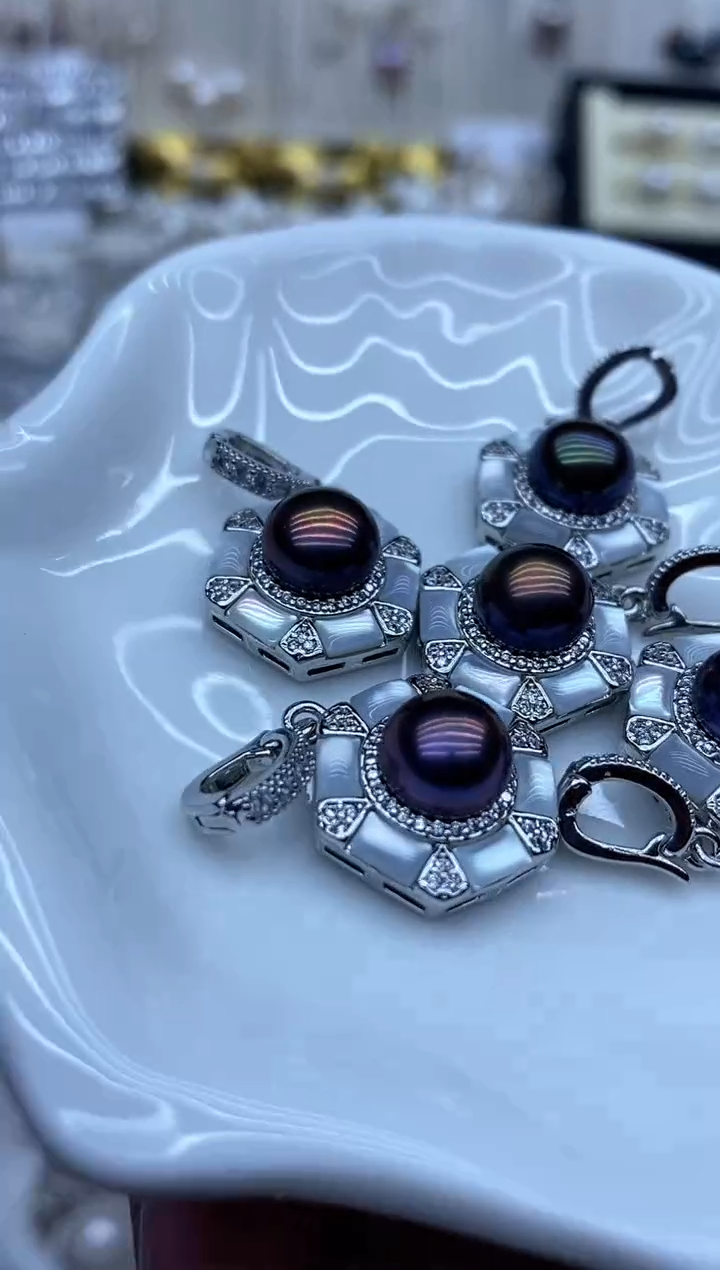 吊坠(不含链)未镶嵌淡水珍珠吊坠多样性发其一