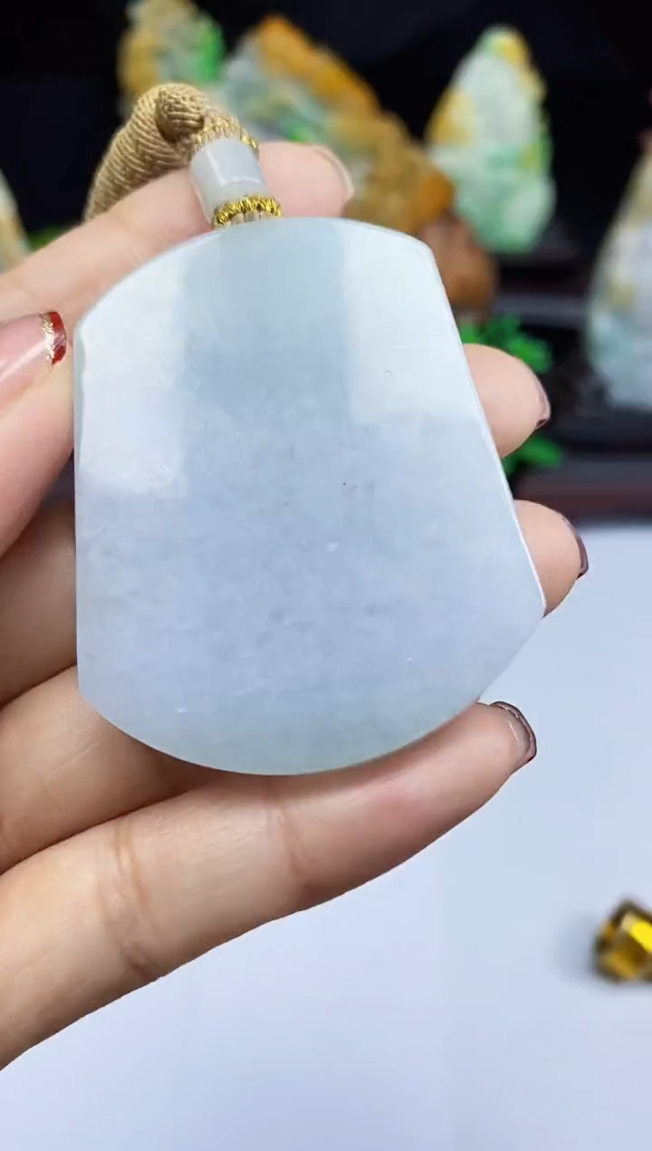 【闪购商品】翡翠颈饰未镶嵌翡翠A货