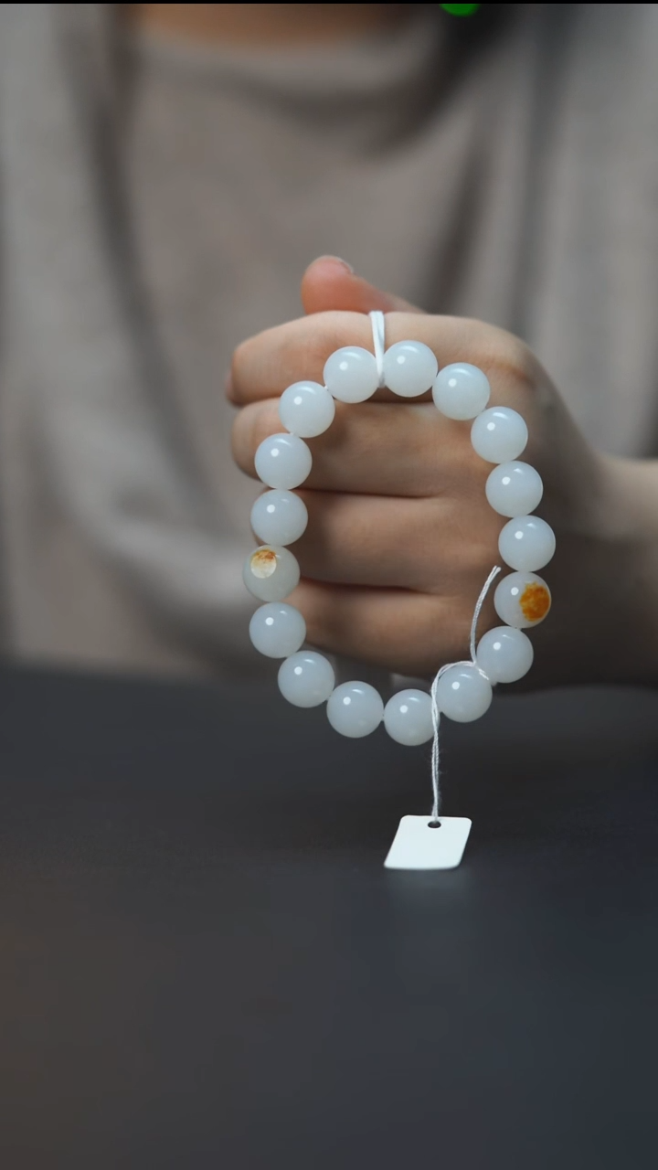 未镶嵌手串和田玉HE50228黑山白玉圆珠手串