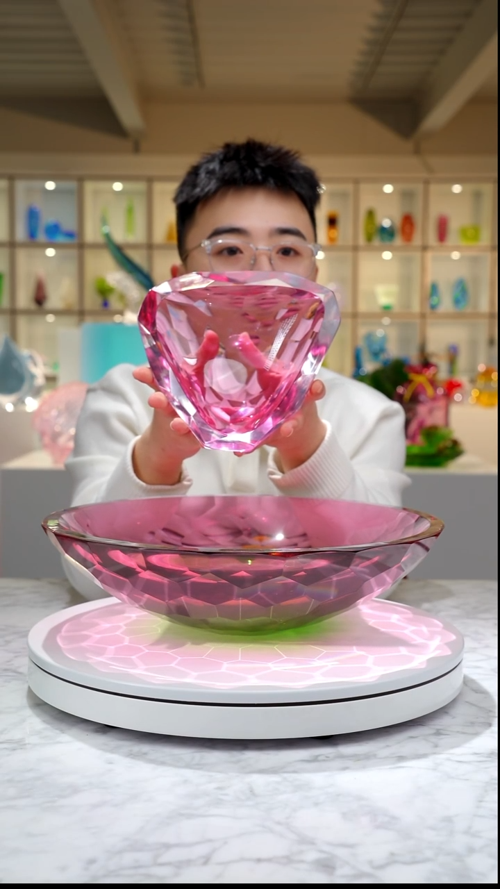 手工艺品琉璃金红绿双色设计款果盘+金红切面三角果碗