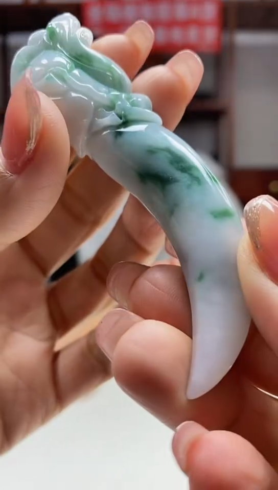 【闪购商品】翡翠颈饰未镶嵌翡翠A货2025/2/26