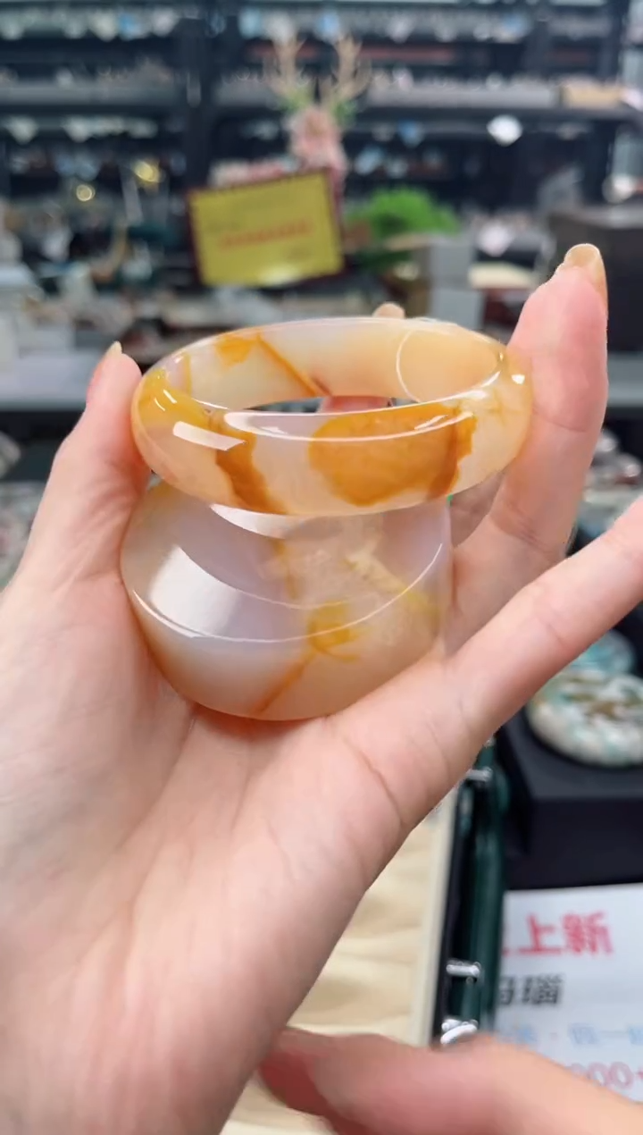 【闪购商品】石英质玉手镯未镶嵌57圈口（赠品镯心）6572316