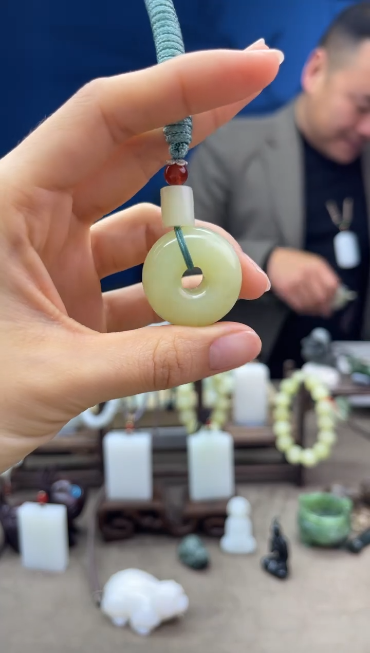 【闪购商品】和田玉颈饰未镶嵌1