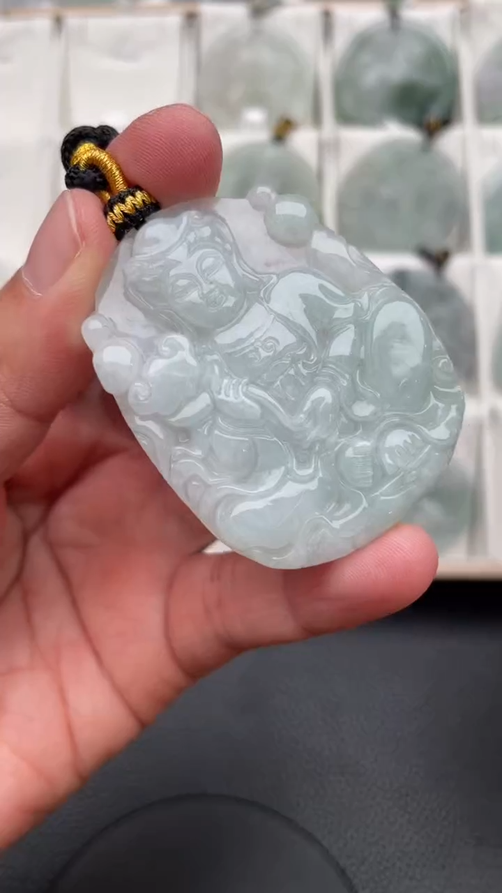 颈饰未镶嵌翡翠天然缅甸翡翠A货61