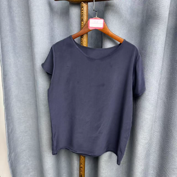 (瑕疵）夏季新款气质时尚百搭桑蚕丝短袖T恤女T108