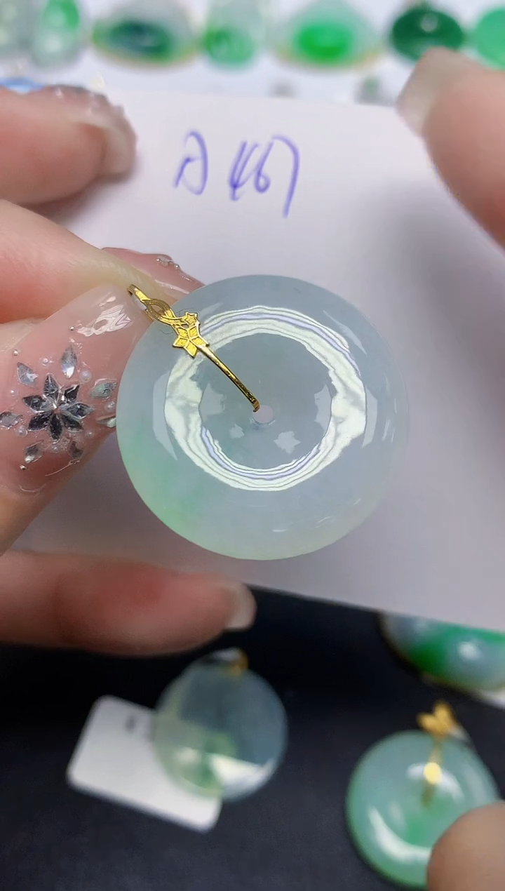 颈饰18K金镶嵌翡翠天然缅甸翡翠A货翡翠百元以上9元证书费自理