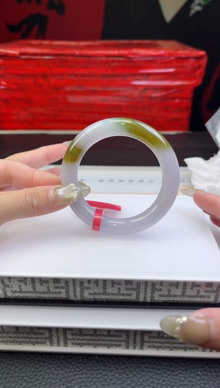 【闪购商品】翡翠手镯未镶嵌翡翠手镯9