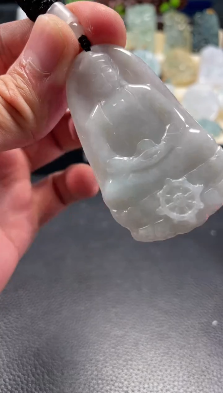 颈饰未镶嵌翡翠12/23/076