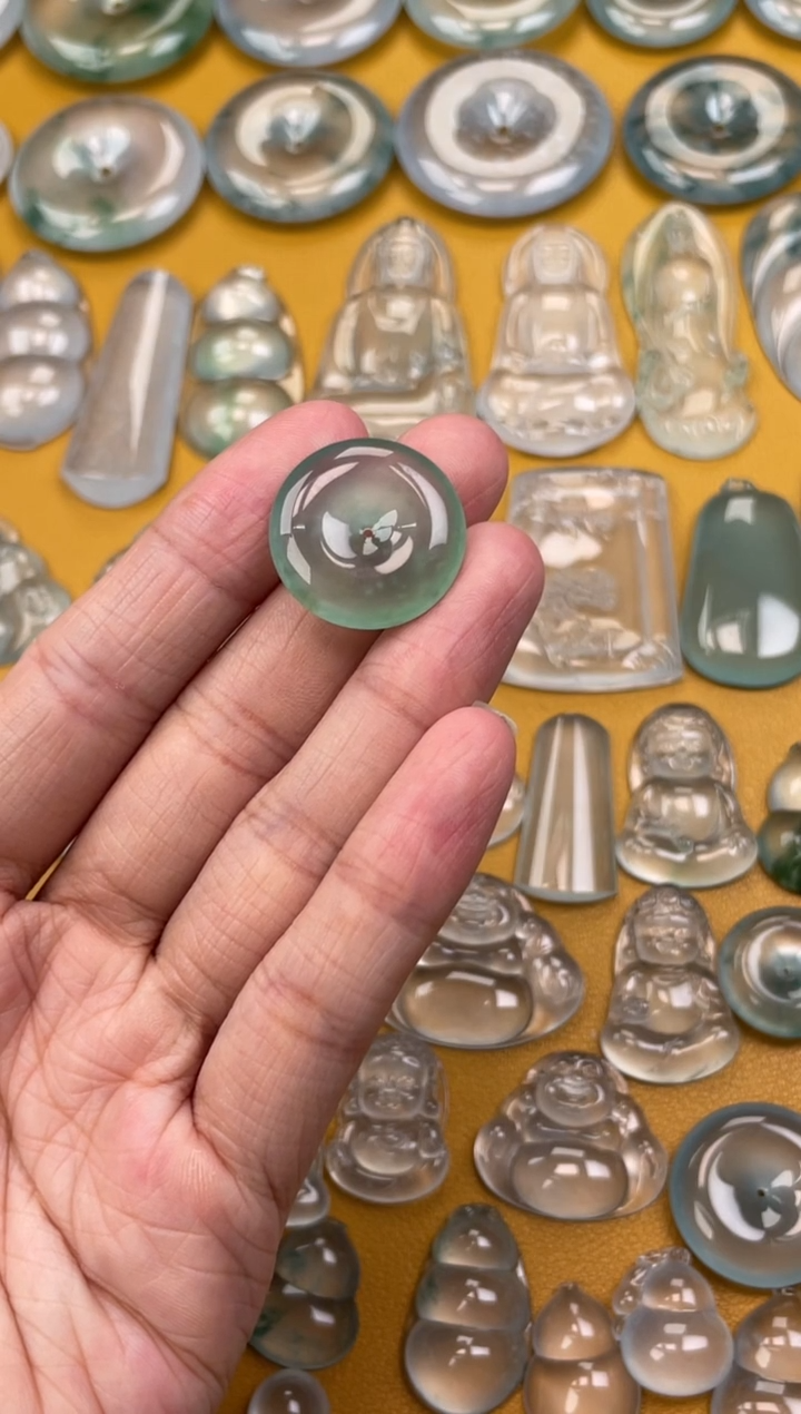 翡翠未镶嵌吊坠(不含链)平安扣 20.5 4.2