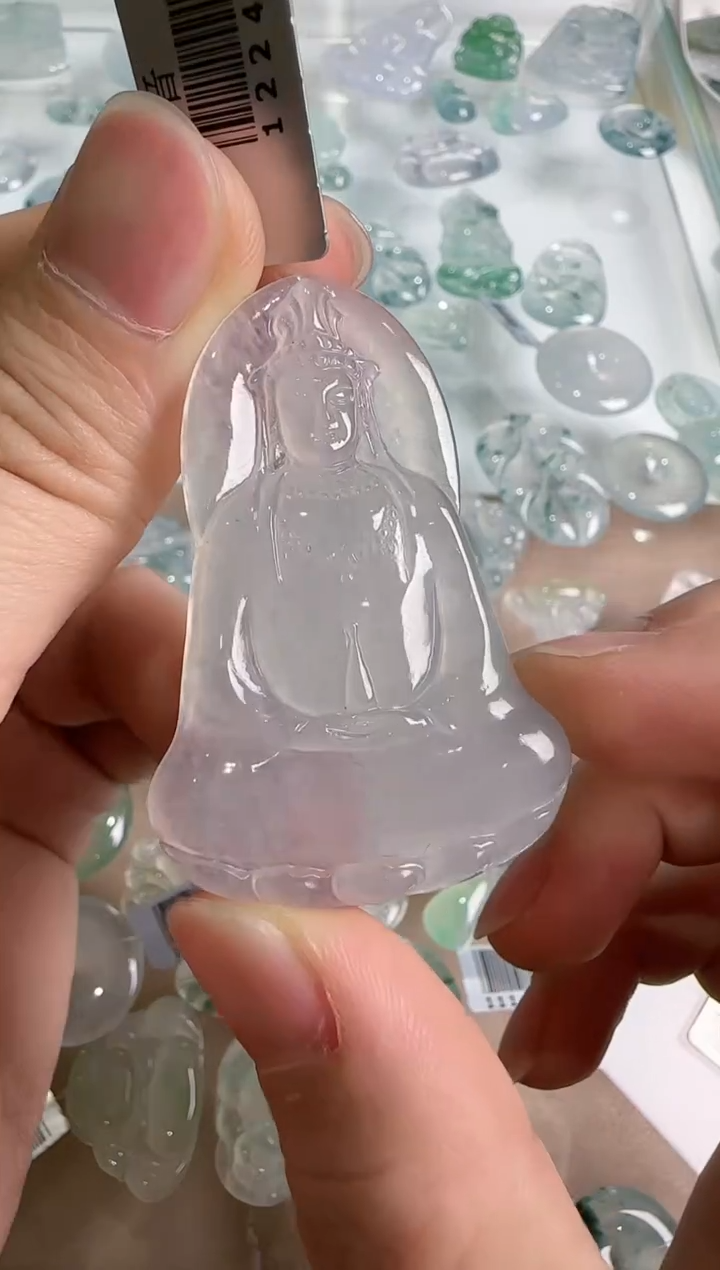 【闪购商品】翡翠吊坠(不含链)未镶嵌··