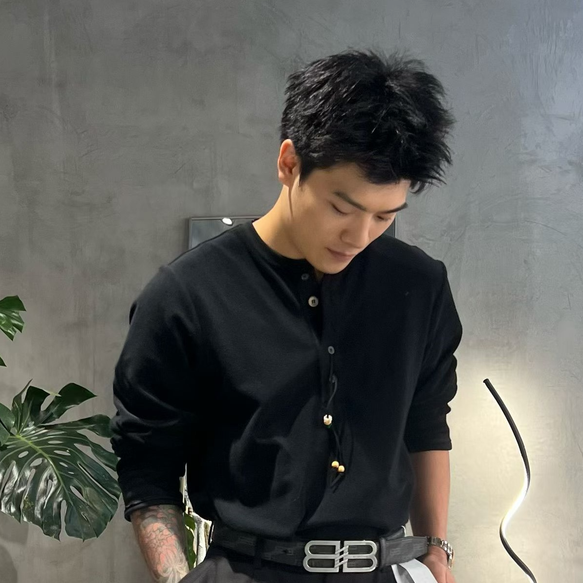 老钱风手工串珠装饰亨利领长袖T恤男秋季潮流下摆抽绳通勤打底衫