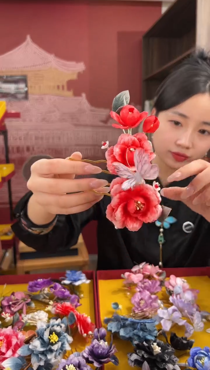 【闪购商品】刺绣非遗绒花（发饰）