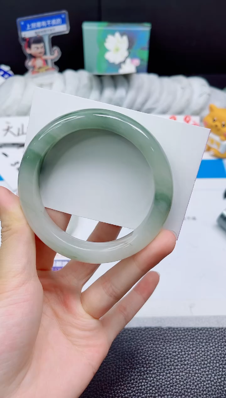 石英质玉手镯未镶嵌156-59.5