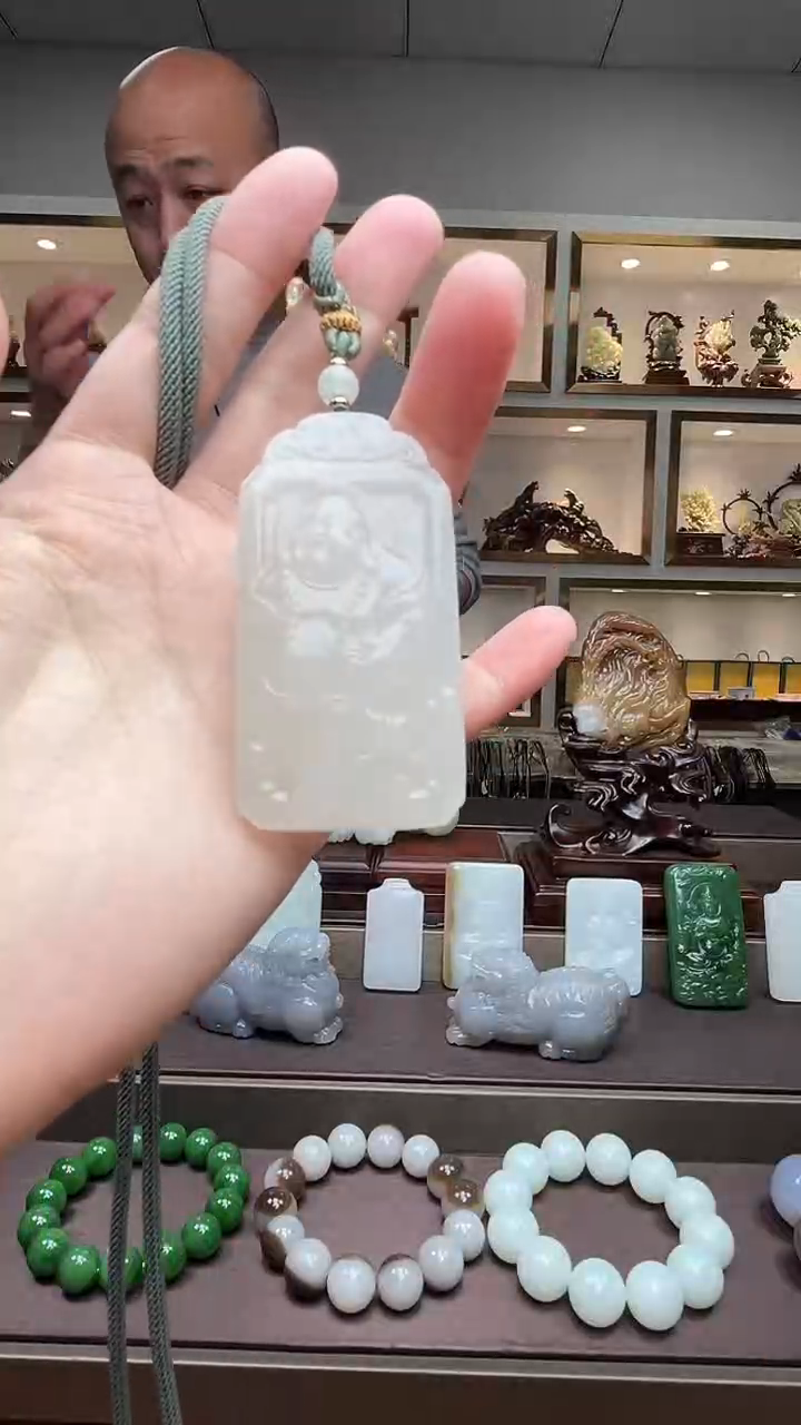 【闪购商品】和田玉颈饰未镶嵌苏