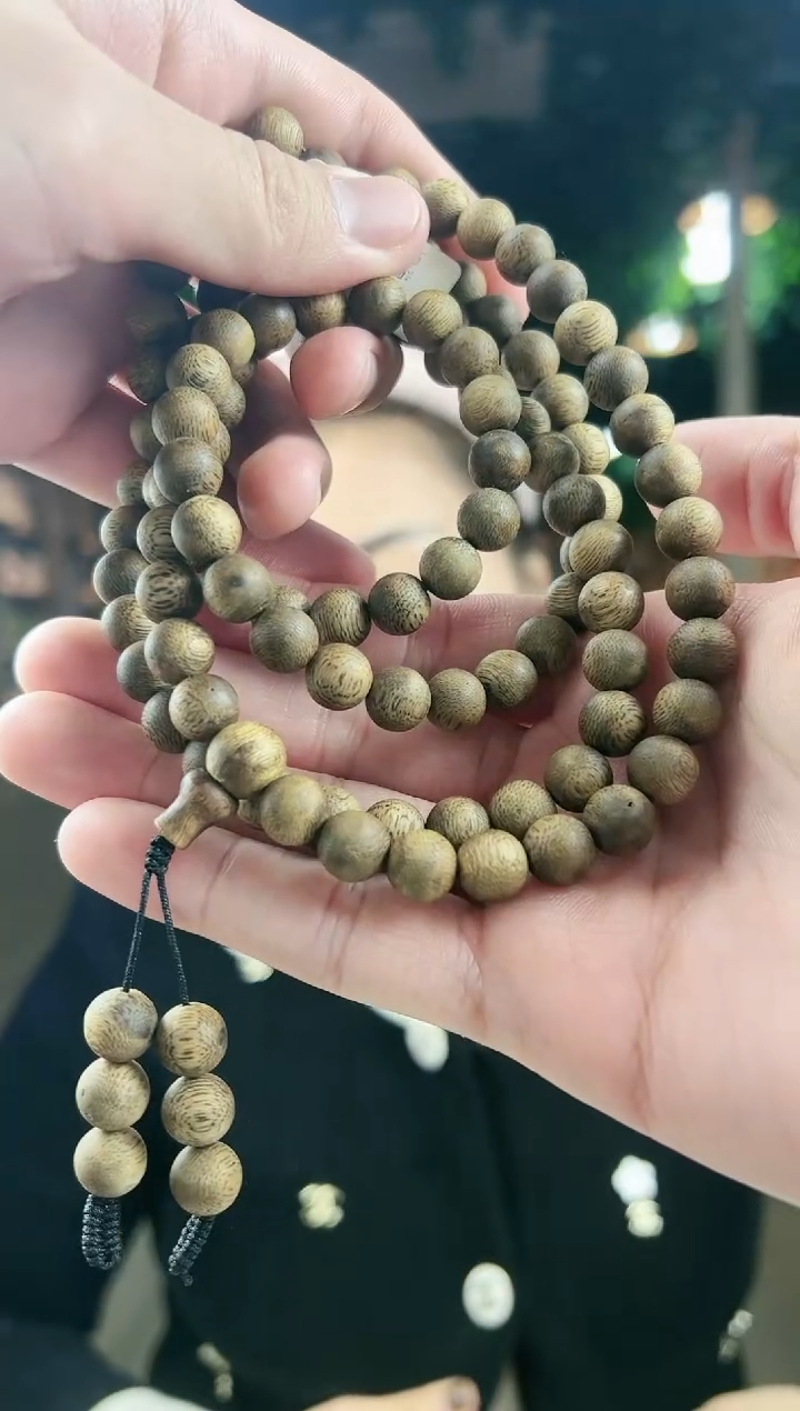 【闪购商品】沉香手串黄棋圆珠多圈08-25克+多样性发货一条