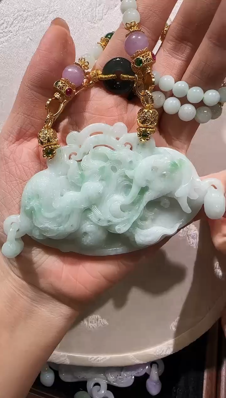 【闪购商品】翡翠颈饰未镶嵌国风