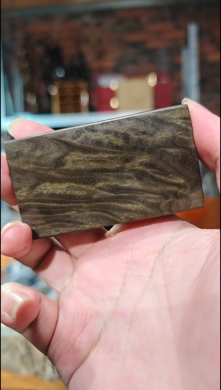 金丝楠无事牌手把件