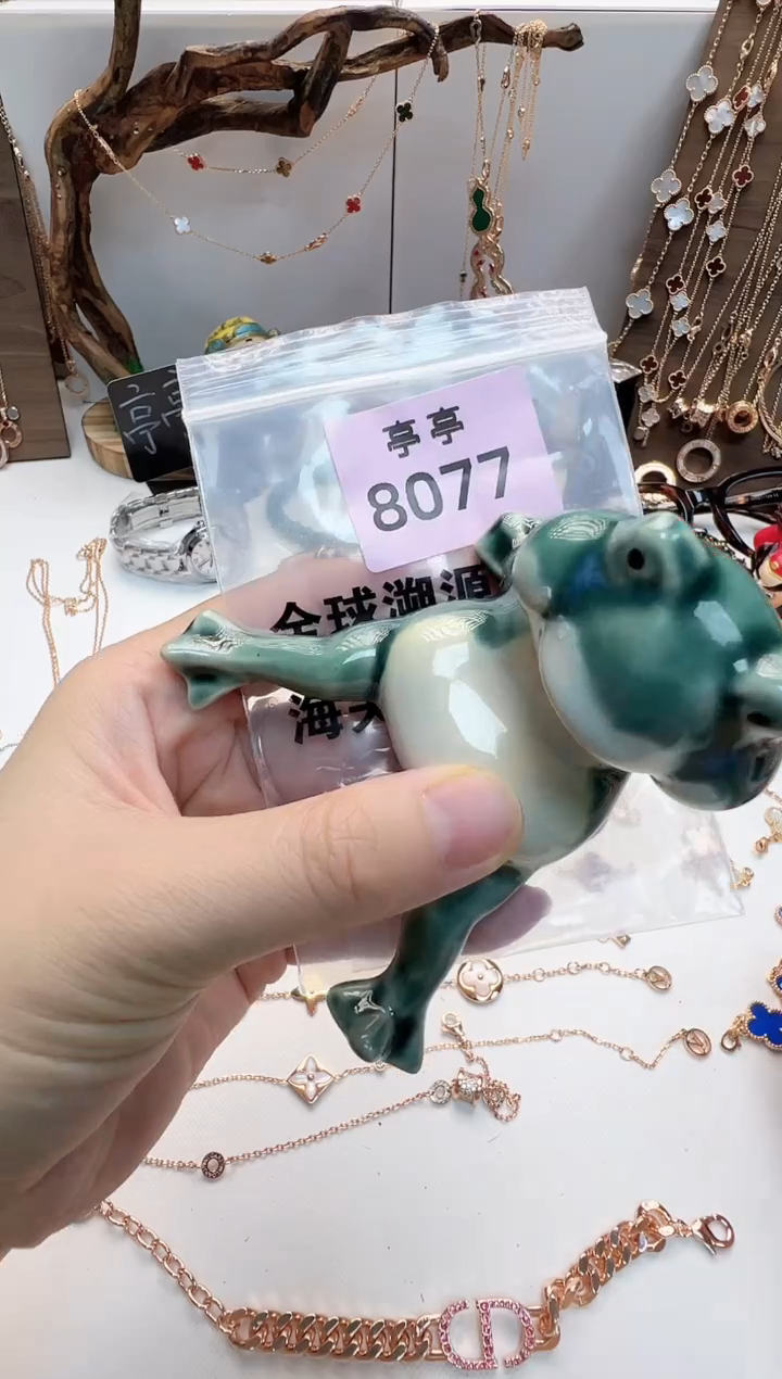 瓷片戏**人彧贤聚宝阁二号铺