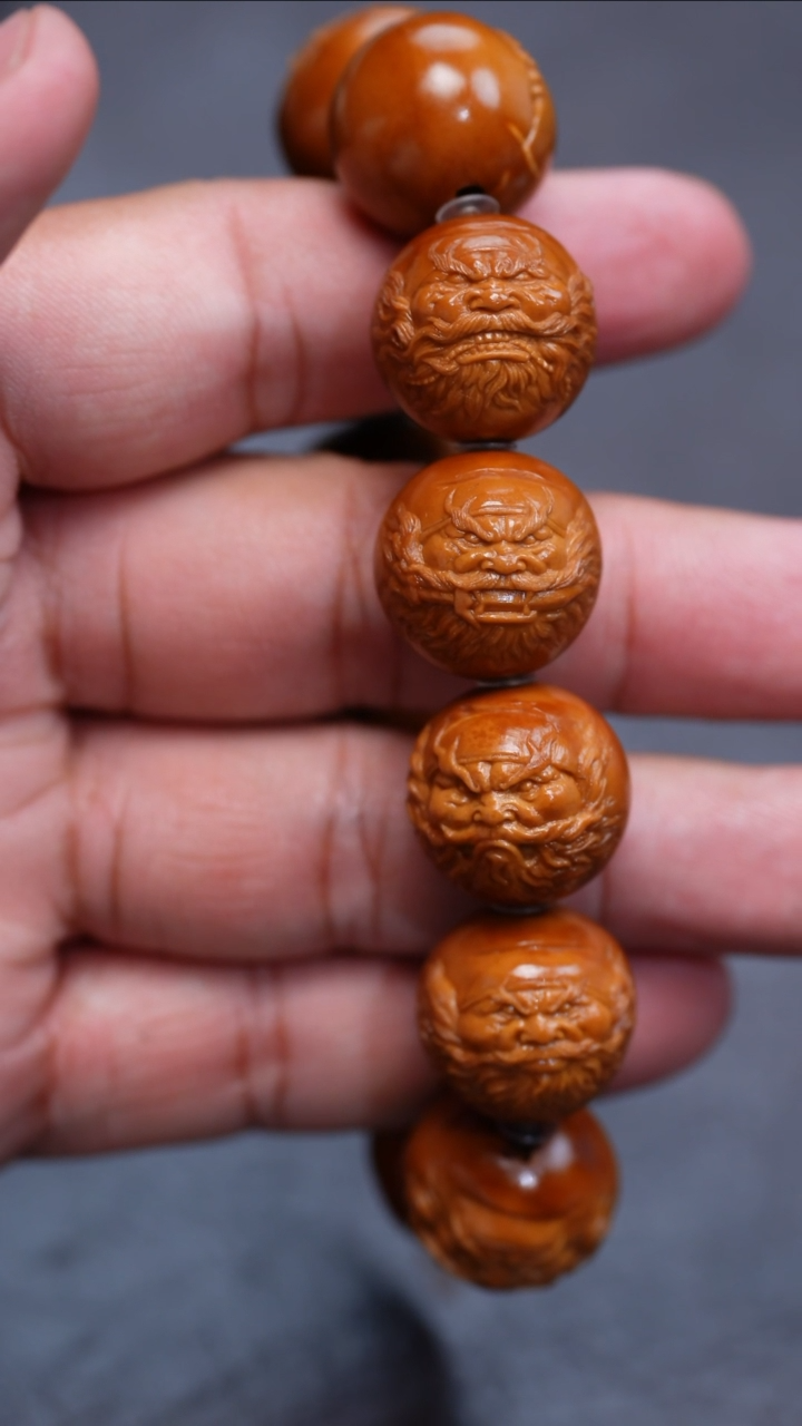 【闪购商品】橄榄核手串/手链1.9光珠钟馗百态