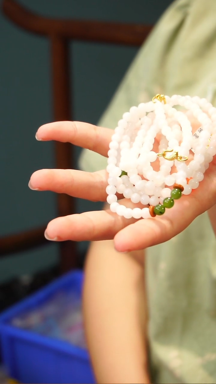 颈饰未镶嵌和田玉A19