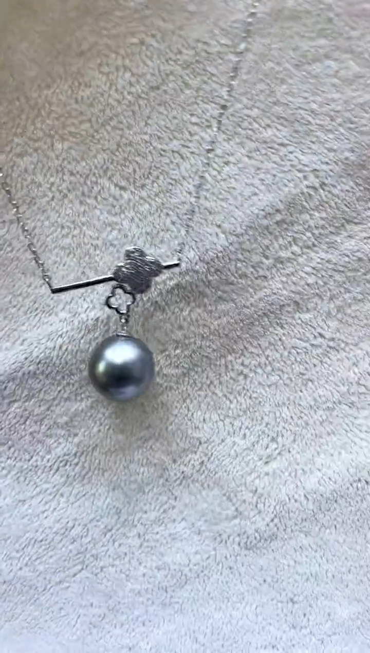 【闪购商品】海水珍珠颈饰银S925镶嵌海水大溪地项链