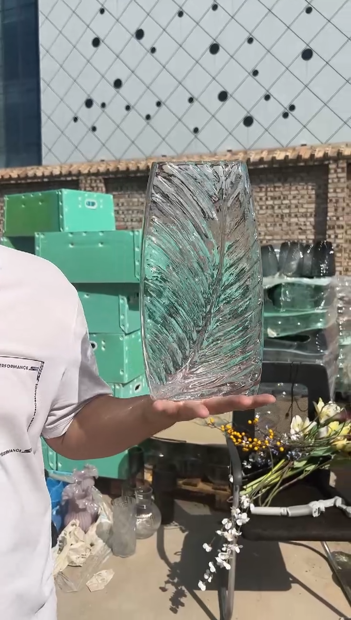 现代客厅摆件玻璃花瓶高级感