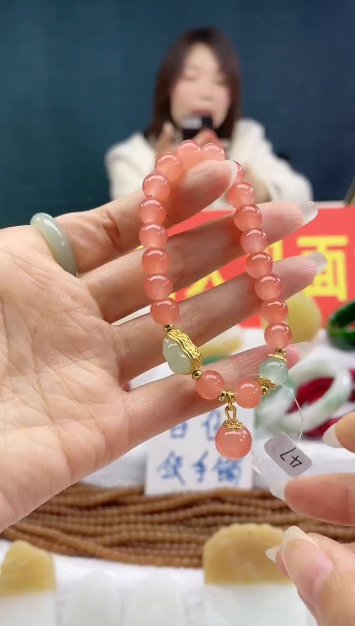 【闪购商品】石英质玉戒指合金8