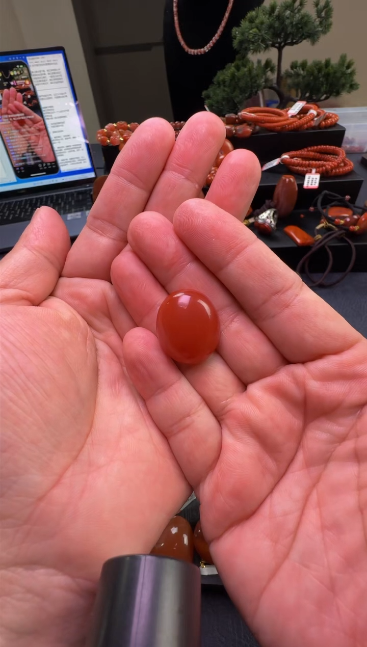 【闪购商品】南红玛瑙手链未镶嵌原矿无优化蛋面多样性发1
