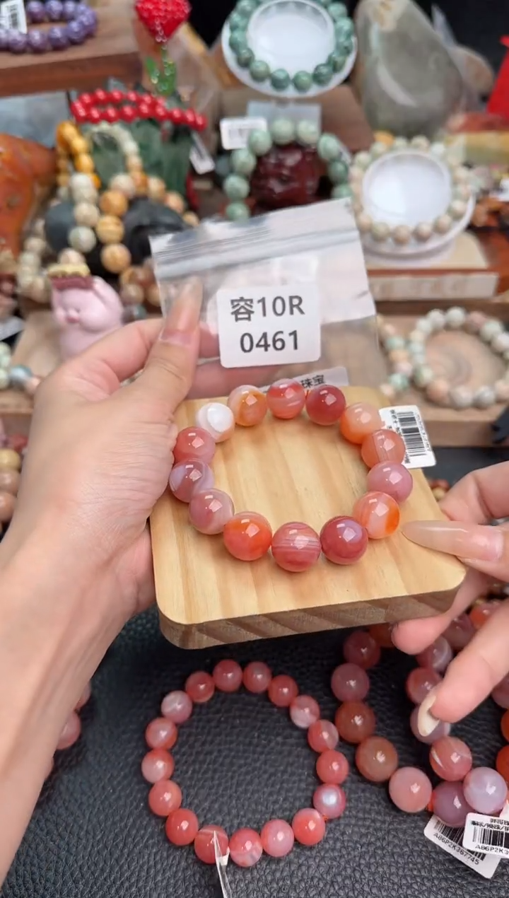 【闪购商品】石英质玉手链未镶嵌10R0461