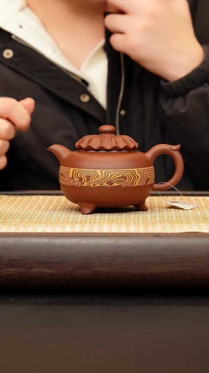 茶壶紫砂至尊如意 底槽清330cc